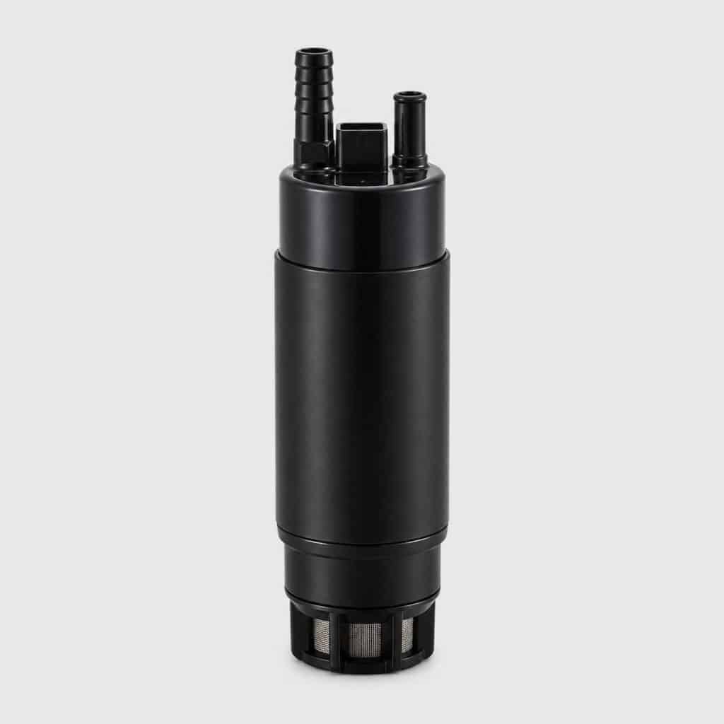 Pompe à carburant électrique immergée vue de face sur fond clair